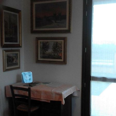Bed and Breakfast Al Calypso Curtatone Exterior foto