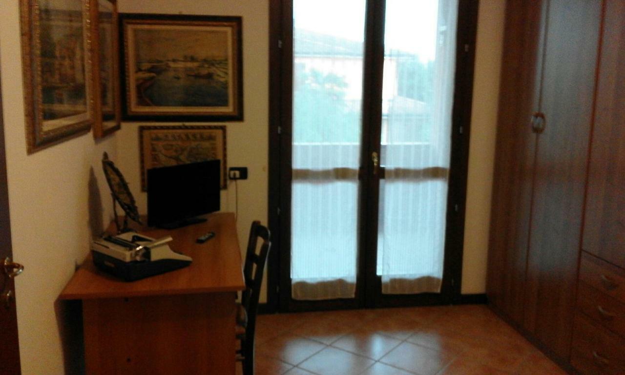 Bed and Breakfast Al Calypso Curtatone Exterior foto