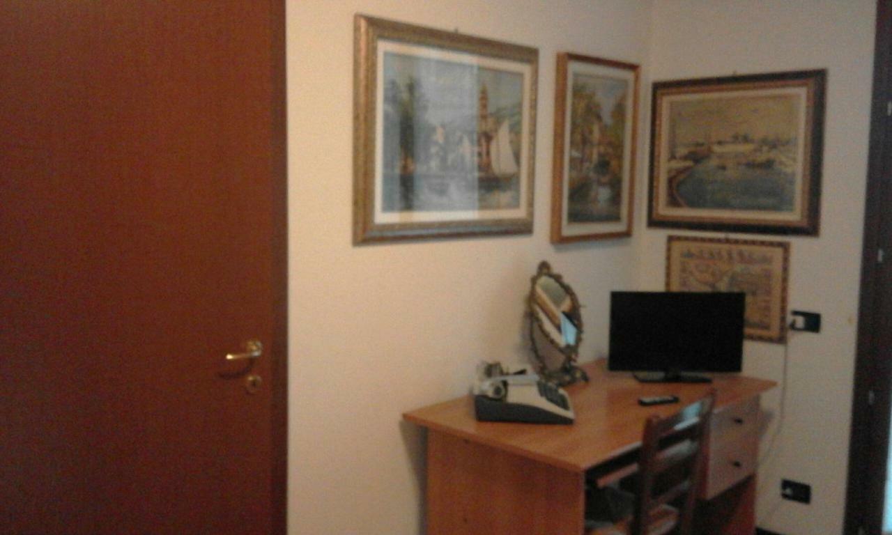 Bed and Breakfast Al Calypso Curtatone Exterior foto
